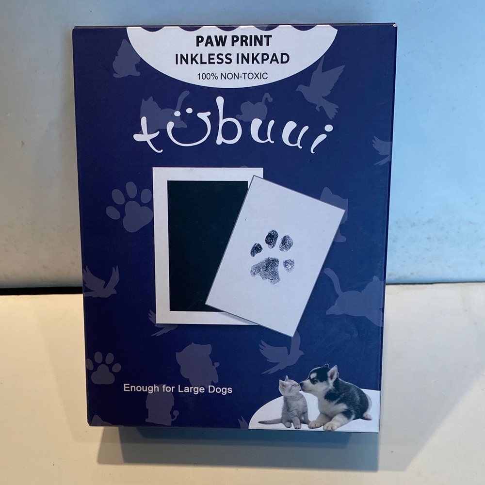 NIB Paw Print Inkless Inkpad